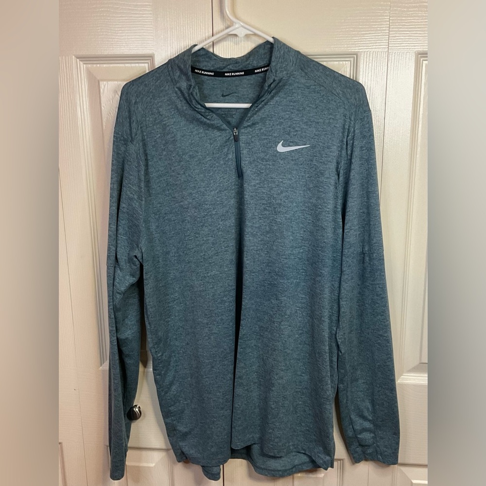Men’s Nike Dry Fit Running Shirt - EUC